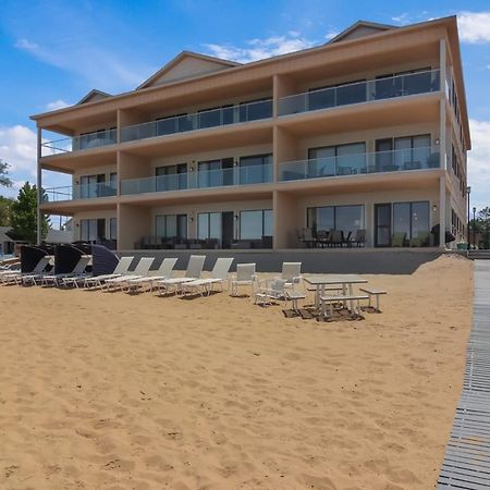 Sugar Beach Villa 1012 Luxury Waterfront Condo Traverse City Extérieur photo