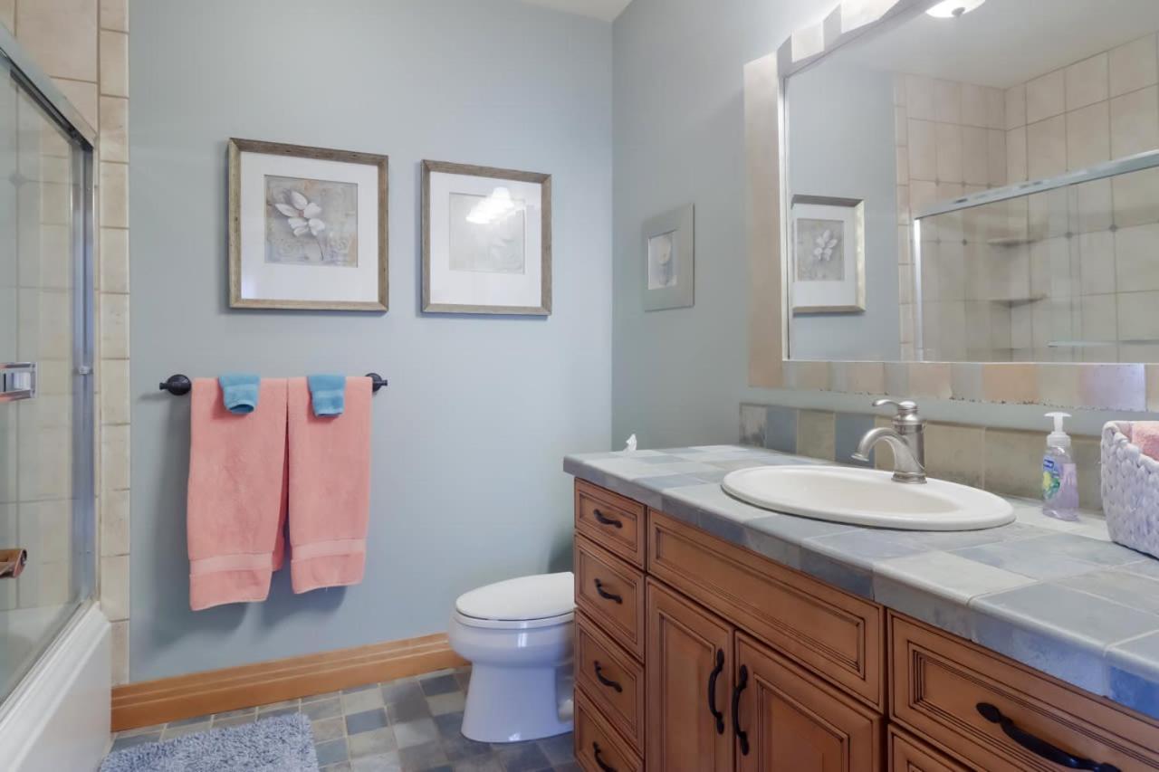 Sugar Beach Villa 1012 Luxury Waterfront Condo Traverse City Extérieur photo