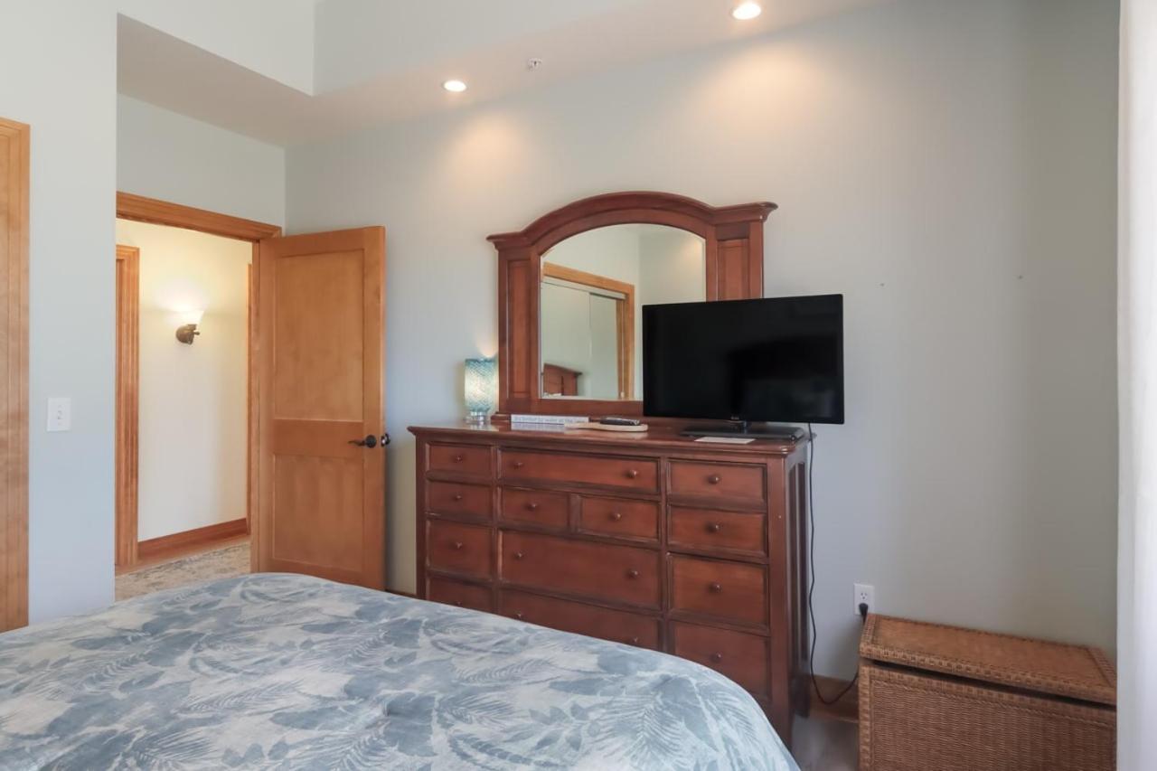 Sugar Beach Villa 1012 Luxury Waterfront Condo Traverse City Extérieur photo